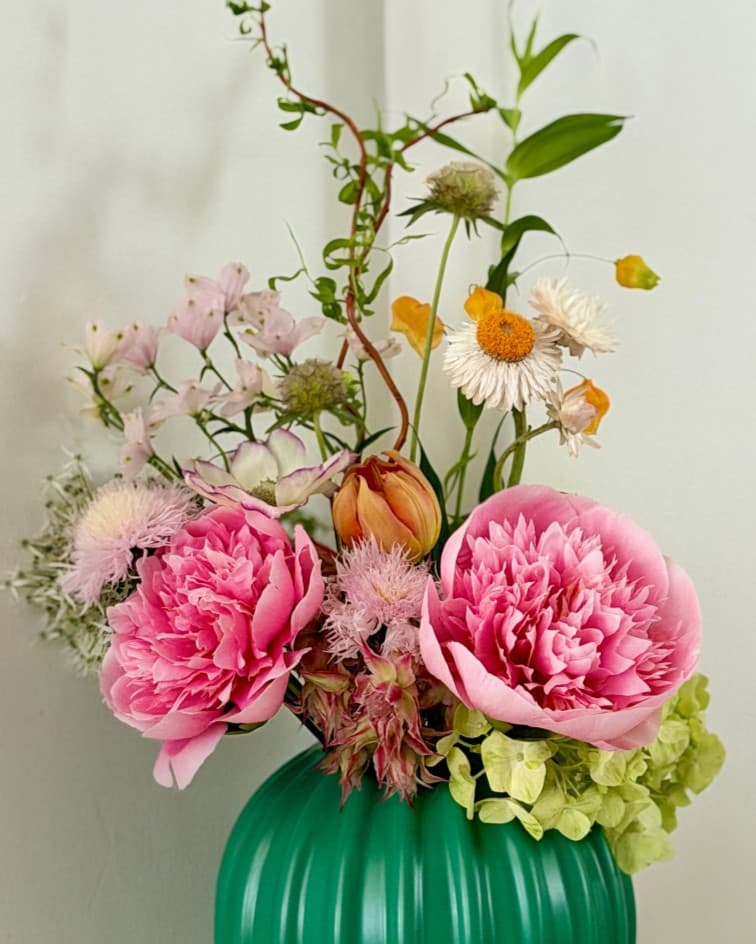 Floral arrangement by Petal Friend, Los Angeles